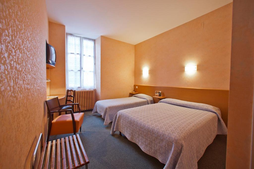 Logis Hotel De France Arudy Pokój zdjęcie