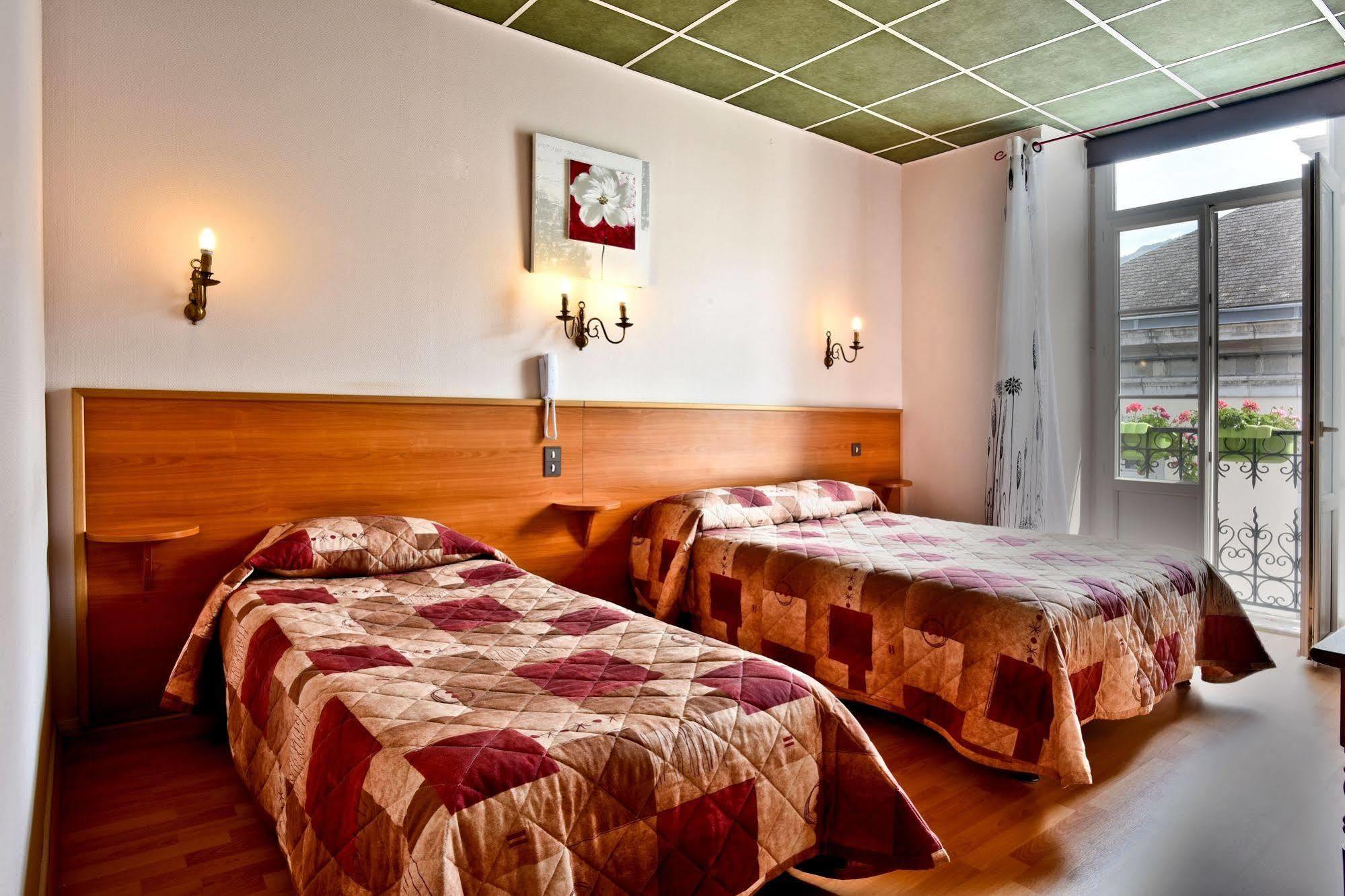 Logis Hotel De France Arudy Zewnętrze zdjęcie