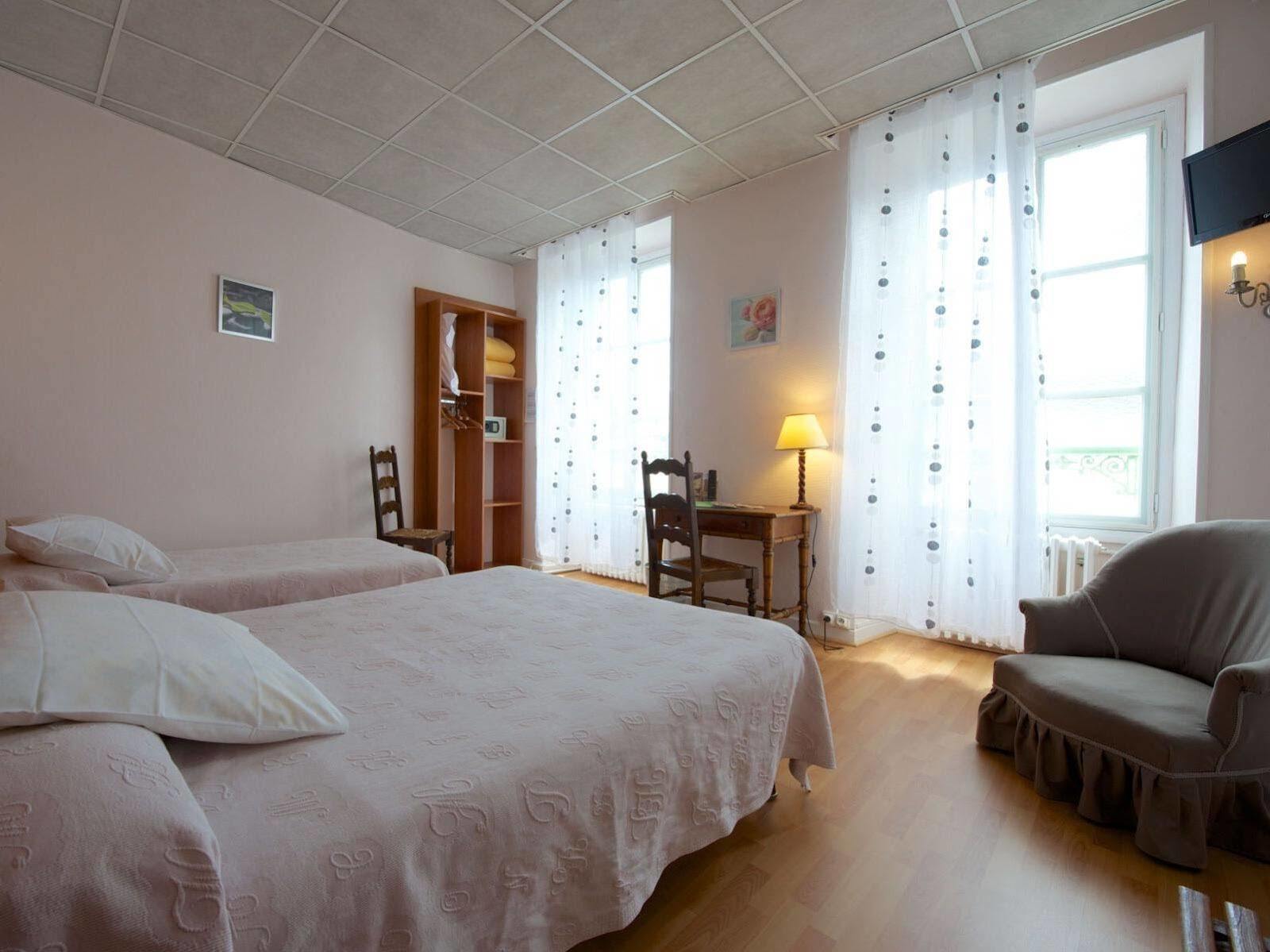 Logis Hotel De France Arudy Zewnętrze zdjęcie