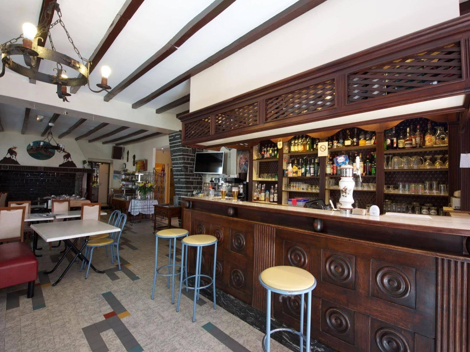 Logis Hotel De France Arudy Zewnętrze zdjęcie