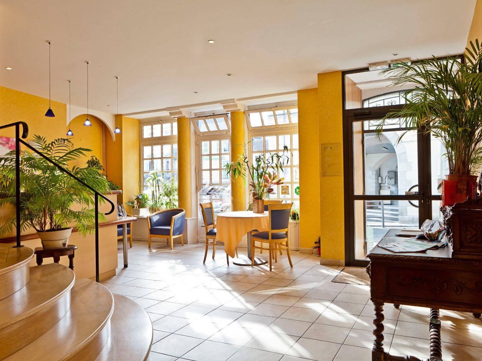 Logis Hotel De France Arudy Zewnętrze zdjęcie